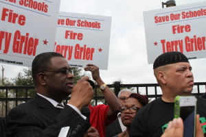 Kofi Taharka, Minister Robert Muhammad and community members rally to save Jones High.