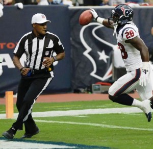  Running Back, Alfred Blue going in for touchdown after blocking punt return. 